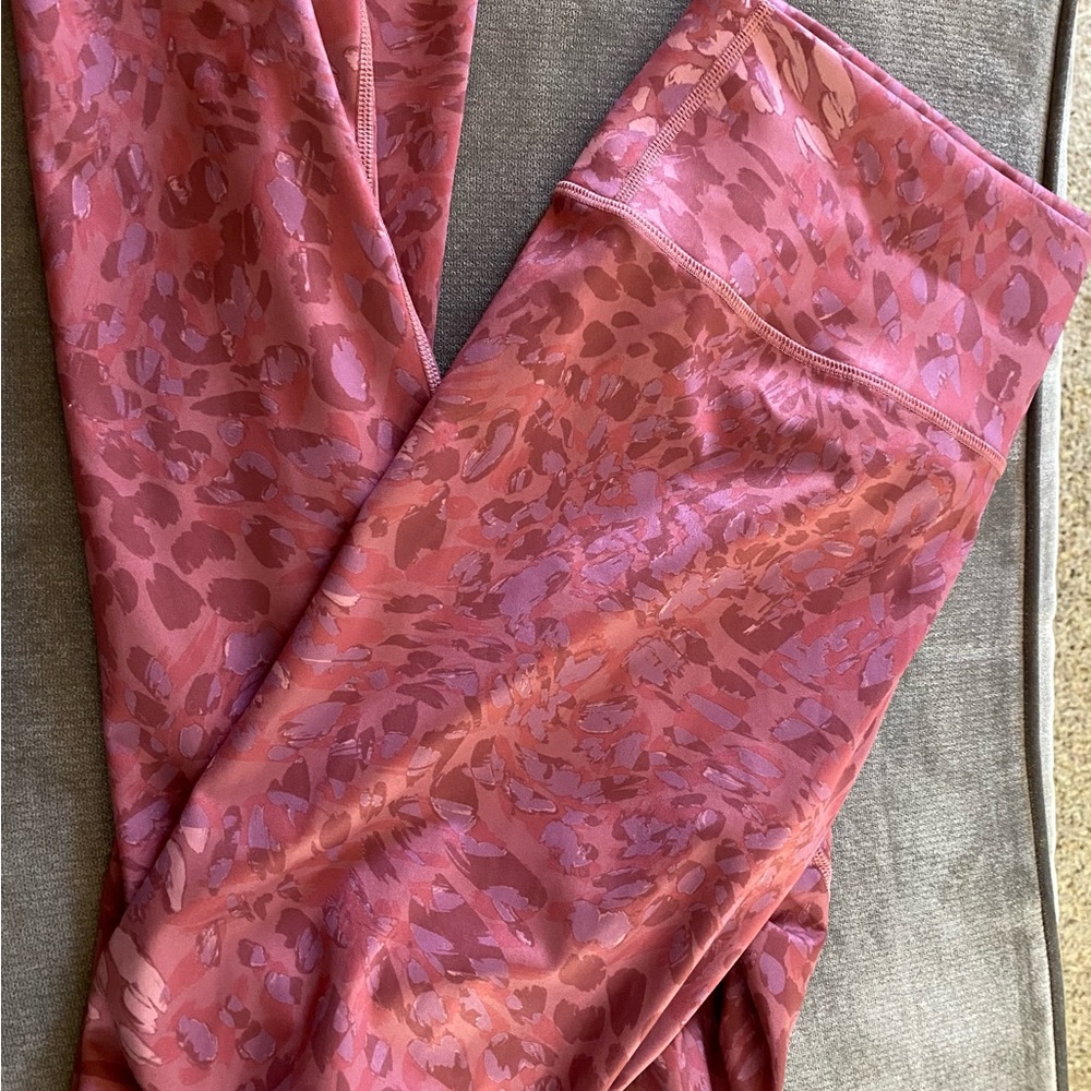 Skechers women’s leggings Size L